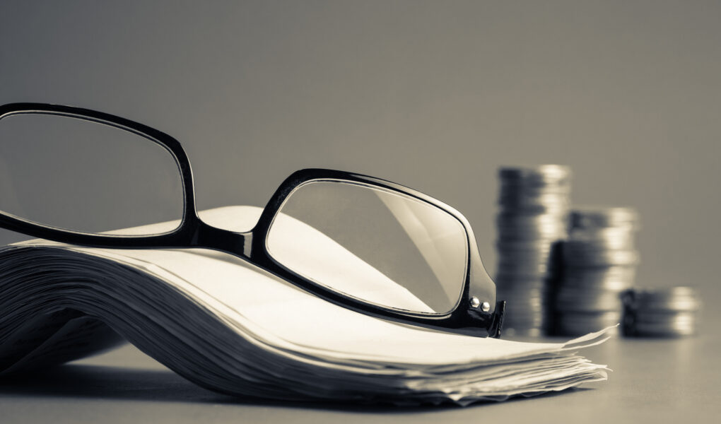 8 Great Ways to Save on the Cost of Eyeglasses